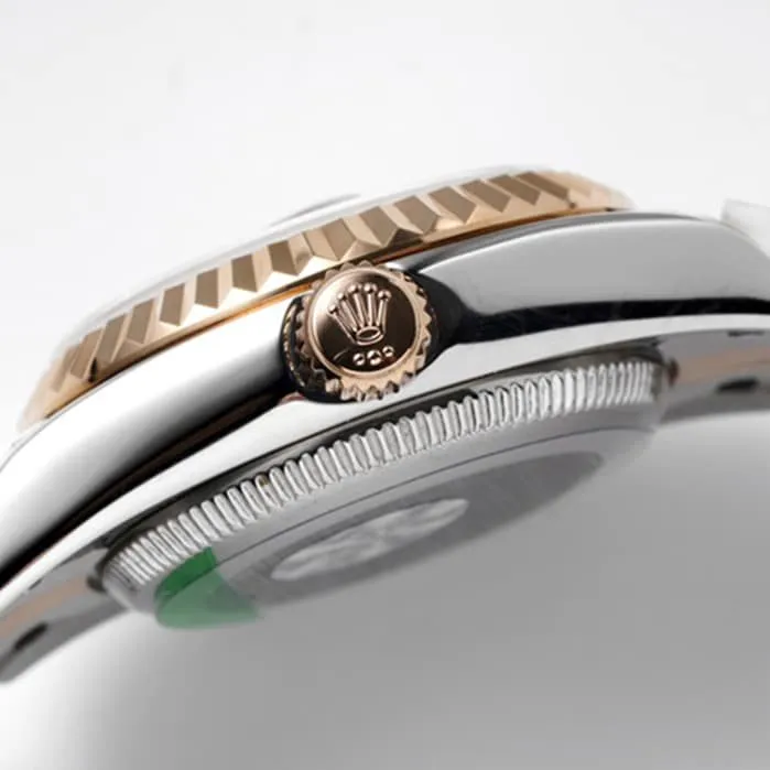 Top-tier watch Rolex women's gold plate Datejuststeel bracelet watch front view