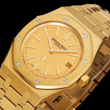 top-tier watch Audemars Piguet super two-hand mechanical movement Royal Oak15202 gold plate yellow bottom men's watch front view