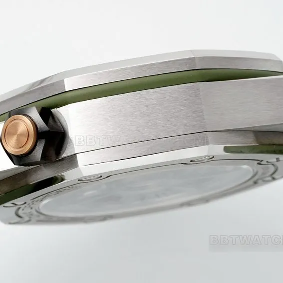 APS factory Audemars PiguetRoyal Oak offshore avocado rubber model 15720ST.OO.A052CA.01front live photo