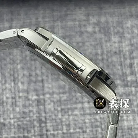 3K FactoryPatek Philippe sporty and elegant 7118super watch ladies white dial diamond steel bracelet model picture and price caseback live photo