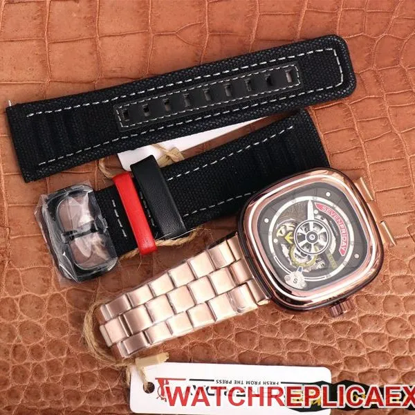 Seven day display five watch rose goldblack dial SEVENFRIDAY/automatic movementmen's watch Swiss steel bracelet large dial hollow side view