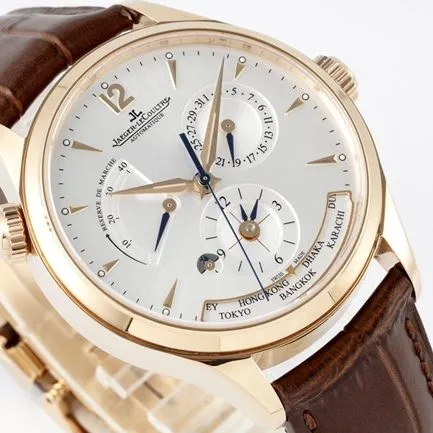 ZF Factorytop-tier replicaJaeger-LeCoultrehigh-quality watch men's white dial brown belt Geographer Q1428421 series mechanical leather strap watch front view