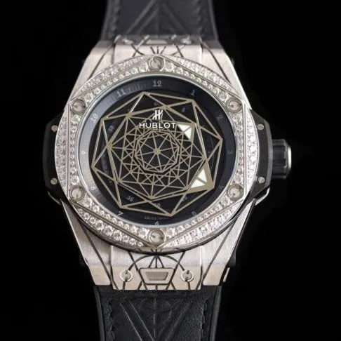 WWF factory top-tier watch Hublot Big Bang series ring diamond K gold black bottom - tattoo men's watch front view