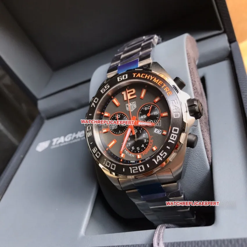 Tag Heuer F1top-tier gray plate chronographsteel bracelet model CAZ101AHfront live photo