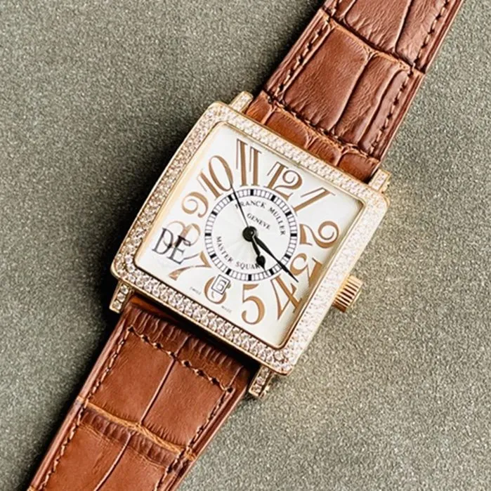 top-tier watch Frank Muller men's black dial starry series leather strap watch front view