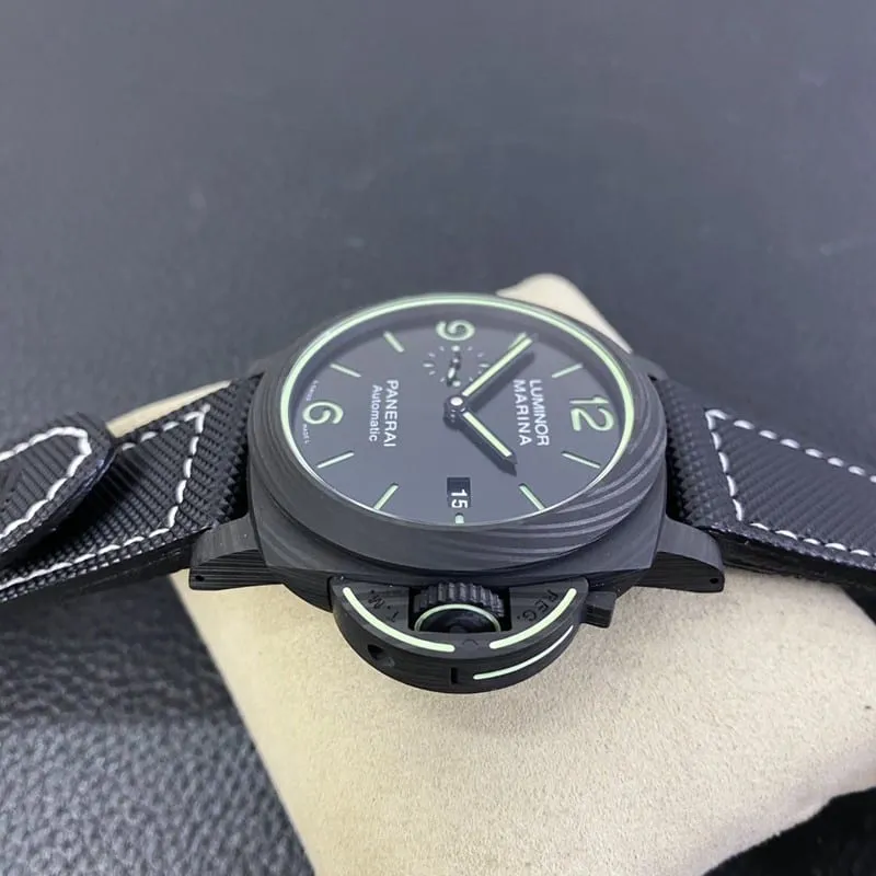 watch Paneraipam1118lume tasting front view