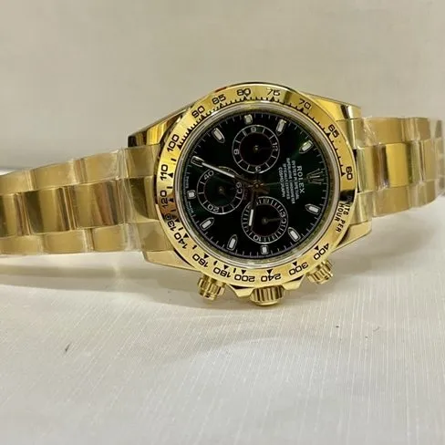 top-tier watch Rolex men's green dial gold steel bracelet green gold mechanical watch front view