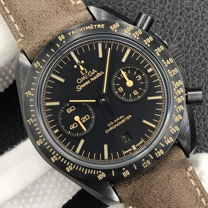 OM Factorytop-tier Dark Side of the Moon Omega Speedmaster men's ceramictop-tier watch 9300movement crazy horse leather side view