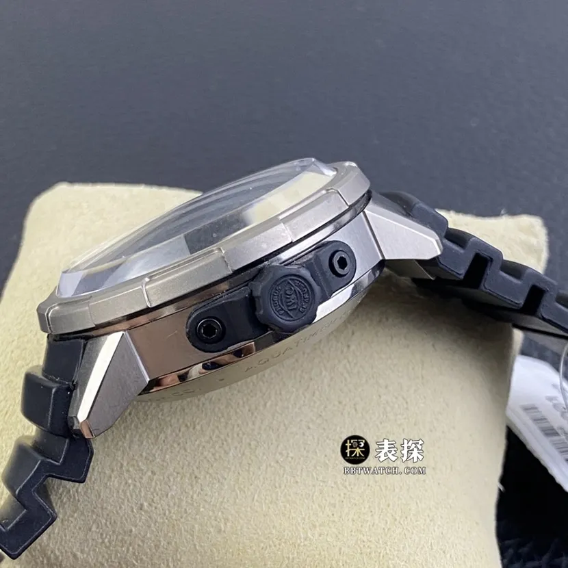 V6s factory IWC watch marine timepiece watch men's black dial rubber model pictures and prices front live photo