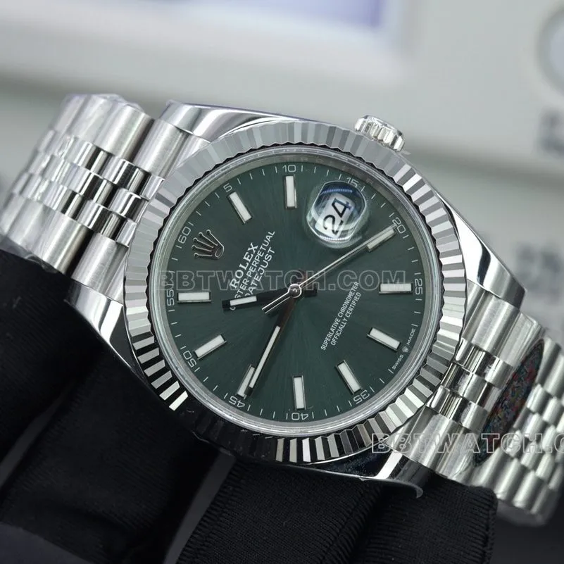 Rolex Watch C Factory Log 41 Green Disc 3235 Movement