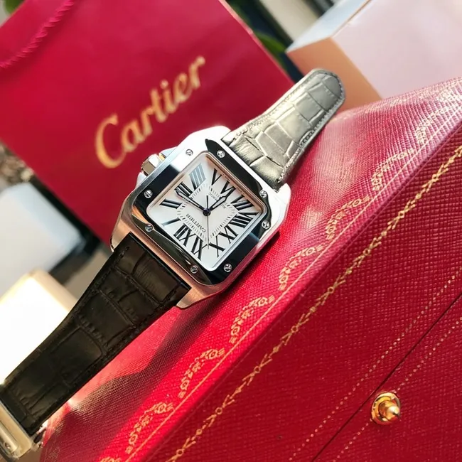 top-tier watch Cartier men's white dial black belt automatic movementleather strap watch back cover picture