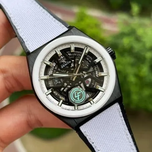 top-tiersuper cloneLF Zenith black dialDEFY series new upgraded version of men's watch front view
