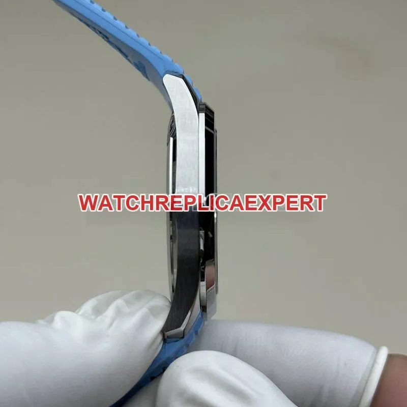 Patek Philippe watch BBF factory grenade black dial blue rubber model 5167Afront live photo