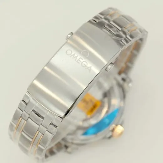 top-tier replicaOmega men's black dialsteel braceletSeamaster 300m series fully automatic movement watch front view