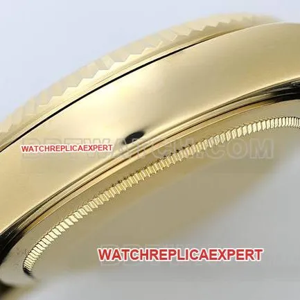 collectible watch ZF Factory Navigator Rolexblack dial9002 mechanical rubber braceletfront live photo
