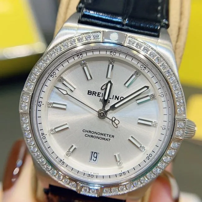 Breitlingtop-tier watch Nanhai capsule series fully automatic movementleather strap women's white dial black belt front view