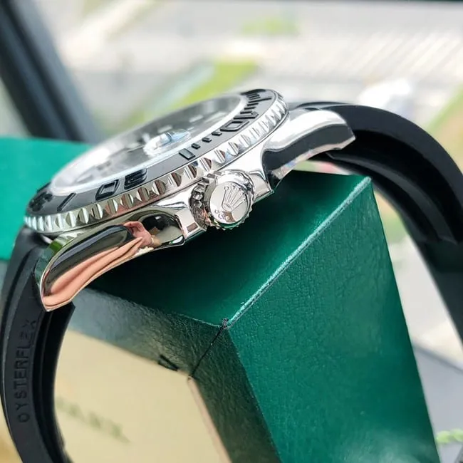 top-tier real gold replicaRolex yacht series 40MM18k platinum rubber watch detail shots
