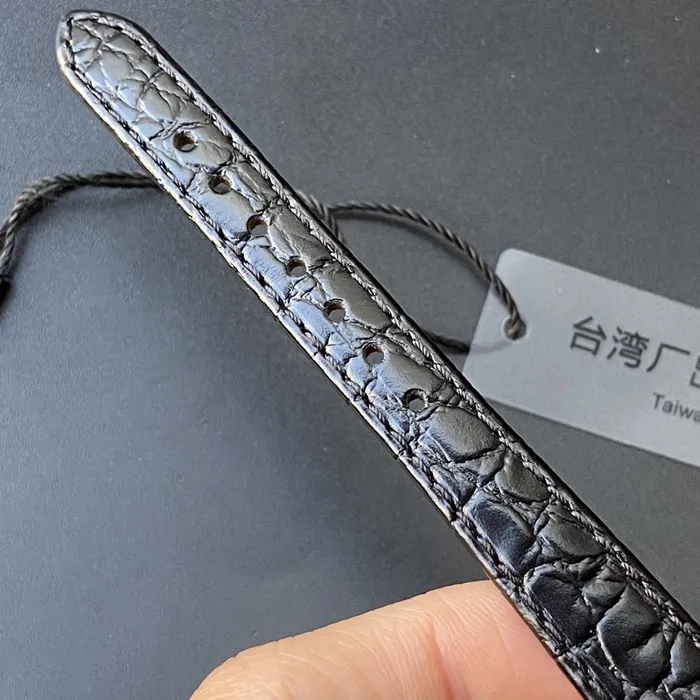 Top-tier watch Longines couple watch blue dial black belt Jialan series leather strapquartz watch back cover picture