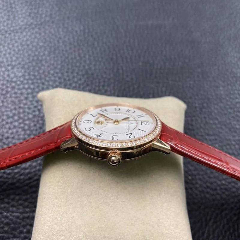 Jaeger-LeCoultrereplica watch dating series women's rose gold watch movement picture