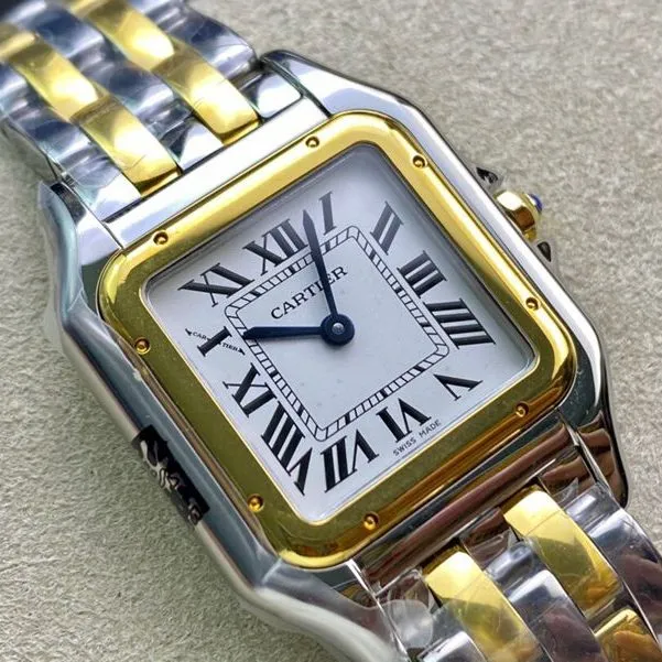 Cartiertop-tier watch cheetah series ladies quartz gold steel bracelet watch front view