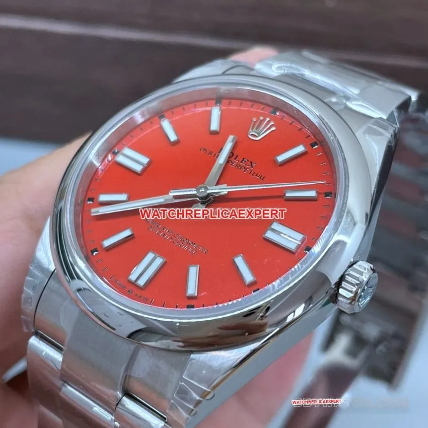 VS Factory Rolex Oyster Perpetual Super A 2024 New 41mm Red Dial m124300-0007 Side View Real Shot