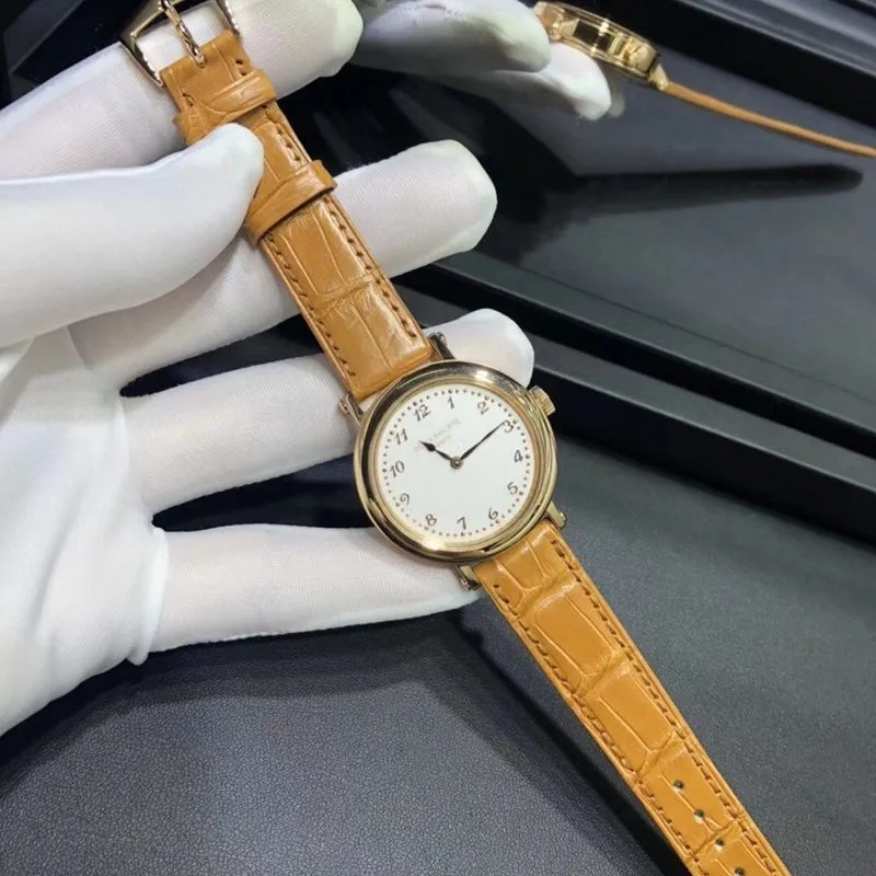 Patek Philippe classic watch series 18K solid gold 35mm Swiss automatic movementmovementmovement picture