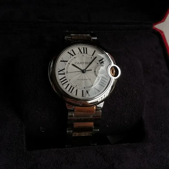 top-tier watch Cartier men's white dial blue balloon series steel bracelet watch front view