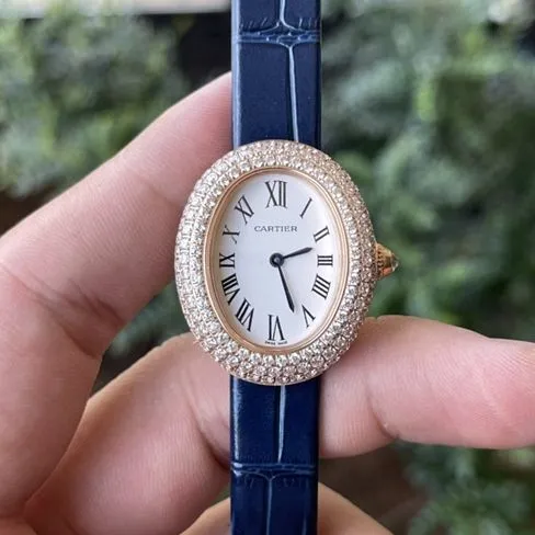 top-tierhigh-quality watch Cartier women's white dial blue belt bathtub series quartzleather strap watch front view