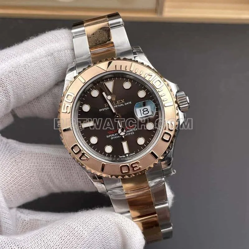 VSRolex Yacht-Master chocolate plate gold steel bracelet model 126621front live photo