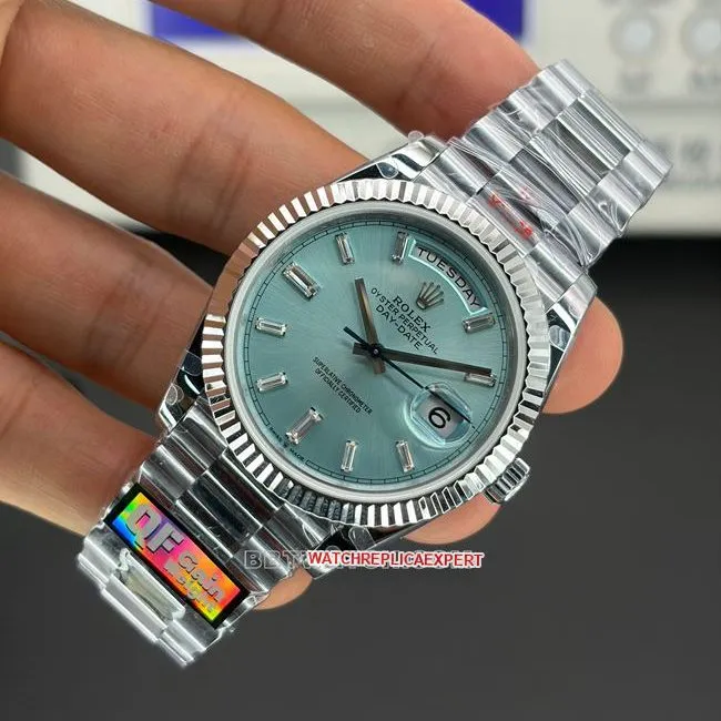 top-tier watch Day-DateQF factory Rolex ice blue dial 40mm front live photo