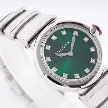 top-tier replicaBvlgari women's green dial18krose goldsteel braceletLVCEA series quartz watch detail shots