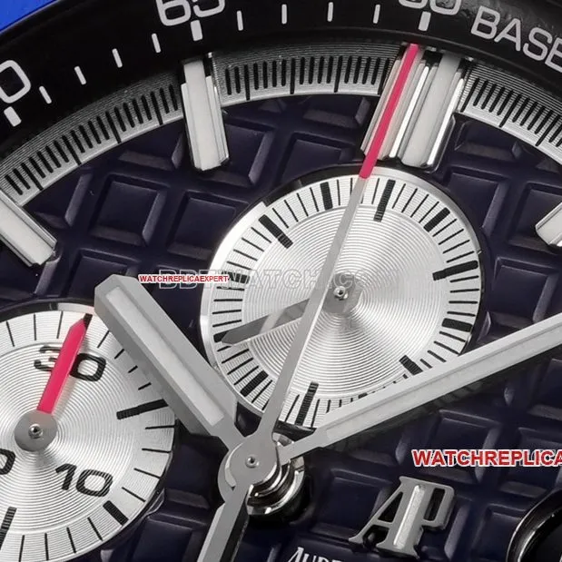 TW factory Audemars PiguetRoyal Oak offshore top-tier 1:1high-quality replicablue dial rubber model 26400front live photo