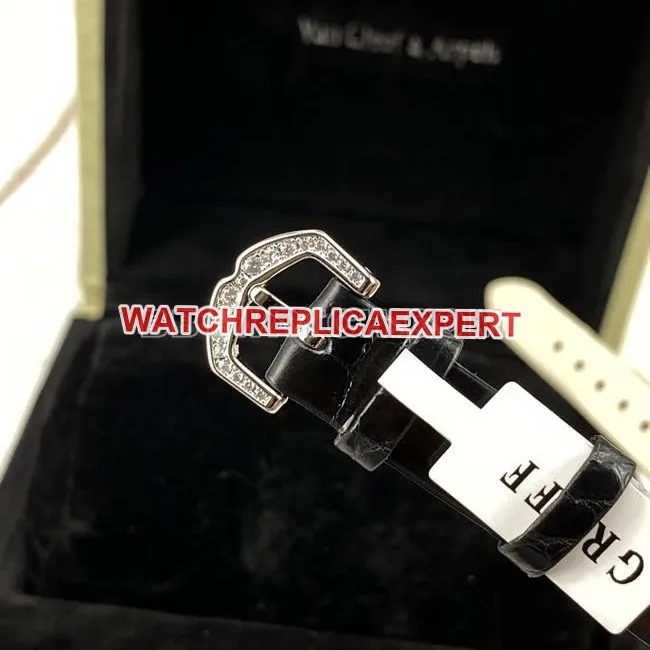 watch Graf VCA factory sapphire crystaldiamond33mmquartz movementfront live photo