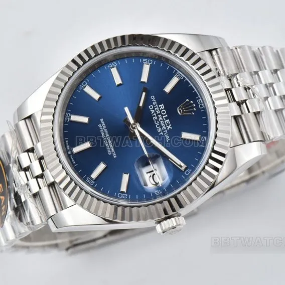 C factory Rolex log super cloneblue dial41mm five row link m126334-0002front live photo