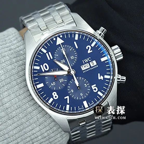 ZF factory Universal Pilot Chronograph IW377717 super A watches men's blue disk steel strap models pictures and price front real picture