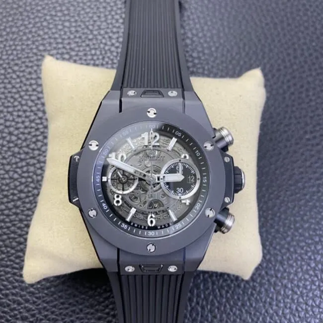 top-tier replicaHublot watch BIG BANG Unico Big Bang series color ceramic watch front view