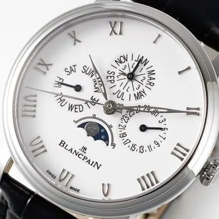 top-tier watch Blancpain manual winding mechanical men's white dial black belt classic series leather strap watch movement picture