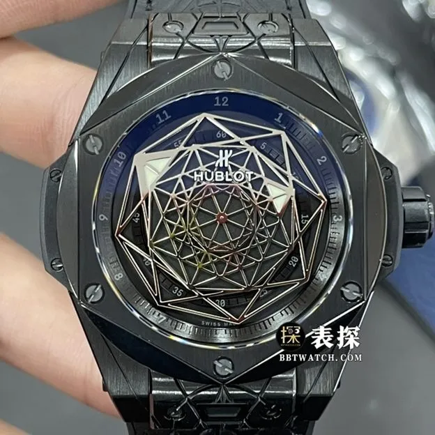 Hublot ceiling classic,wwf Big Bangreplica watch,front view