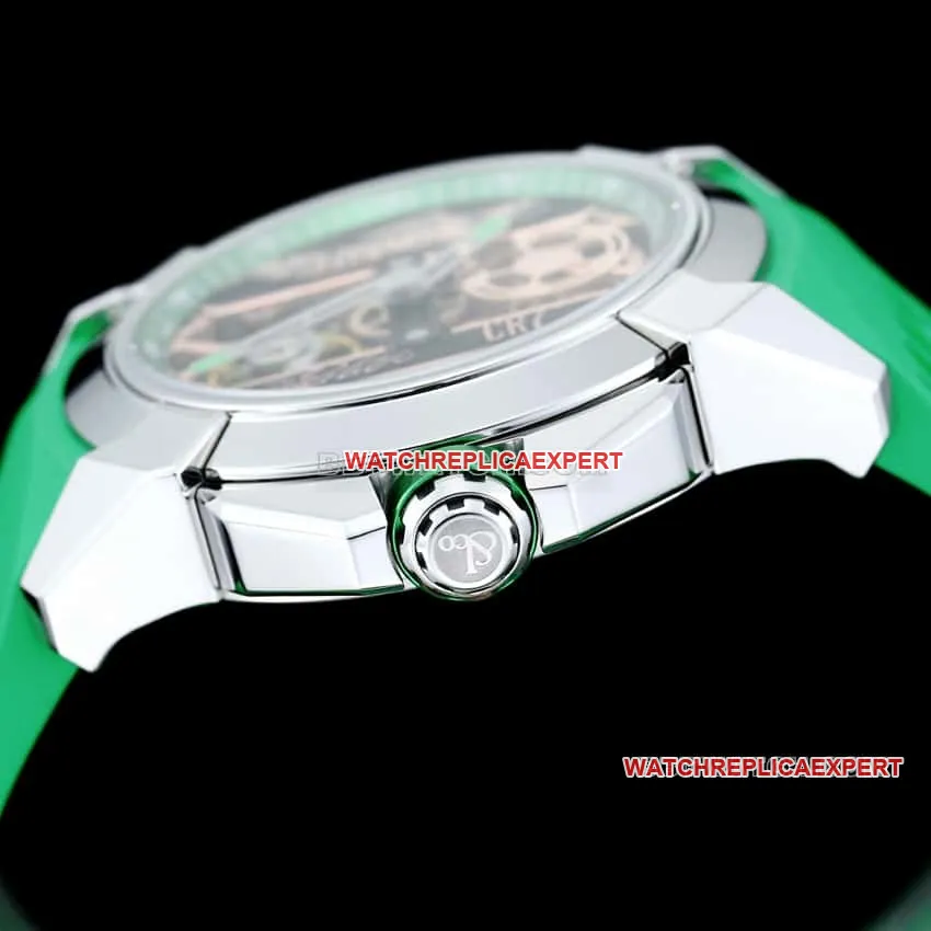 TW factory Czech Leopard top-tier 1:1super cloneC Ronaldo CR7 co-branded customized green rubber model front live photo