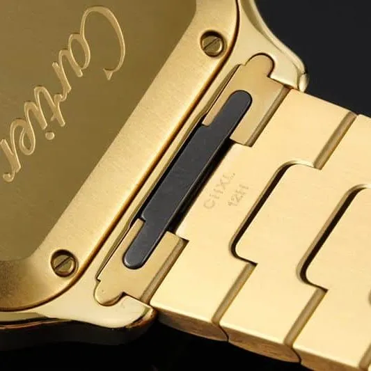 Cartiertop-tiersuper watch Santos series women's steel braceletwhite dialdiamond gold watch detail shots