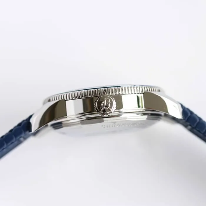 top-tier watch Breitling men's white dial super ocean culture series mechanical watch front view