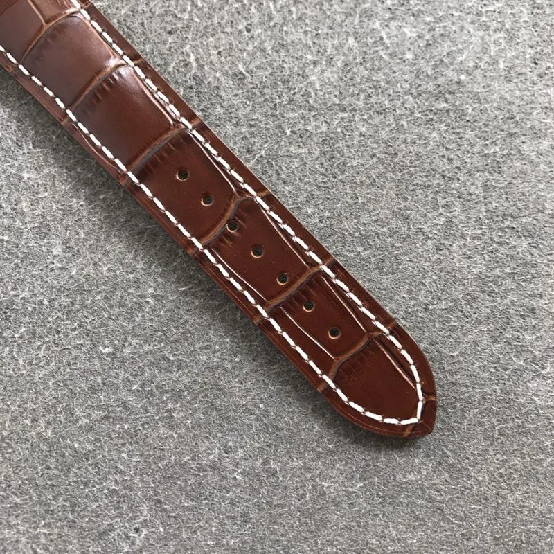 Breitlingtop-tiersuper watch pilot 8 series men's brown dial leather strap mechanical watch front view