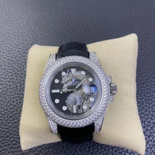 top-tier replicaRolex men's watch black dial black belt full automatic movementSubmariner front view