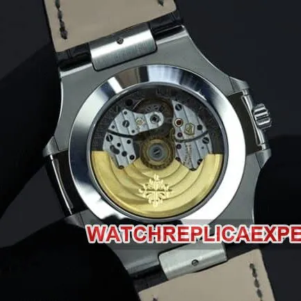 GR factory Patek Philippetop-tier watch Nautilus annual calendar watch 5726 series automatic movement front view