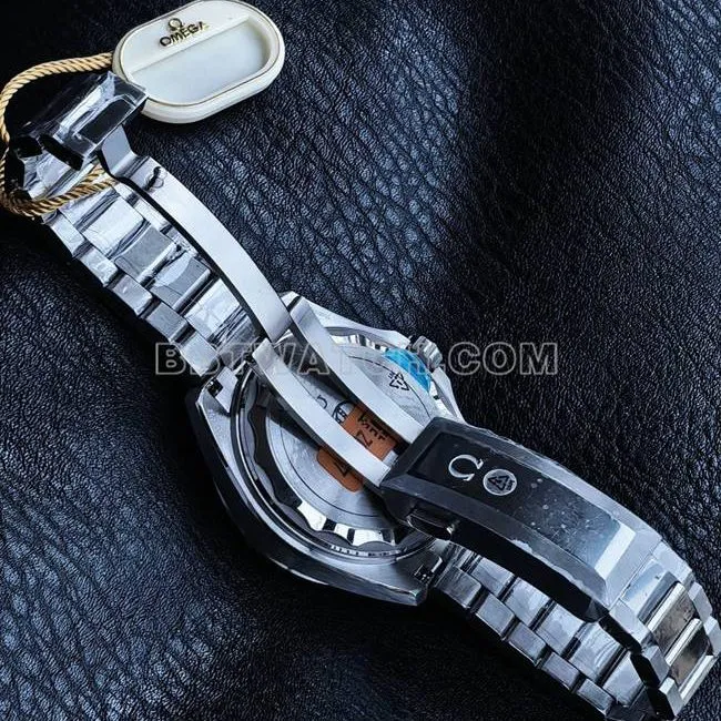 VS Factory1:1replica watch Seamaster 600m black dial orange bezel steel braceletside live photo