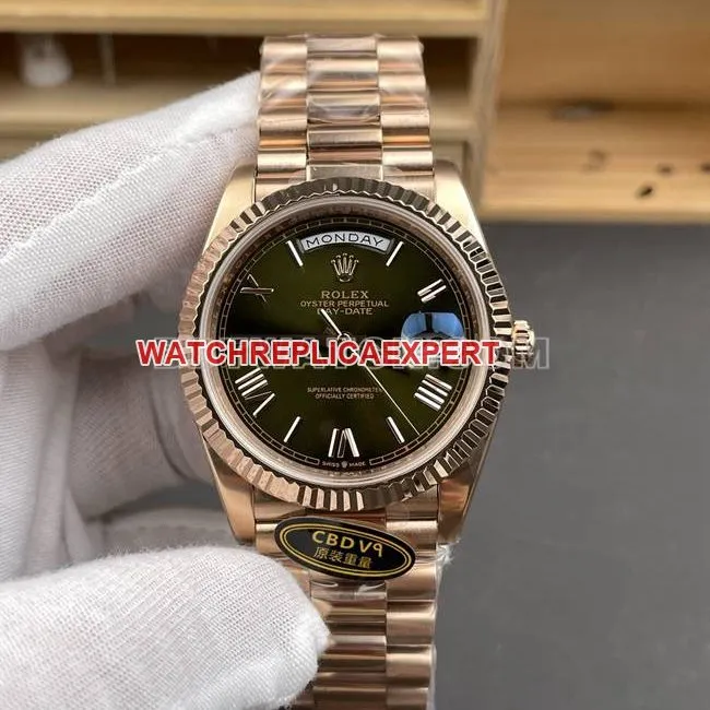 watch CBD factory Day-DateRolex3255 mechanical rose gold olive green dialfront live photo