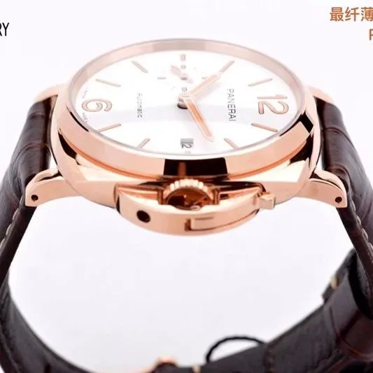 Paneraisuper watch Luminor Due small red gold 42MM watch front view