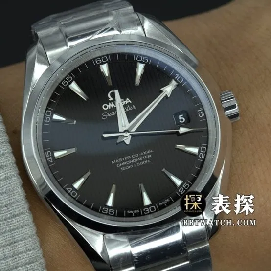 VS FactoryOmegaSeamastersuper watch black dial silver needle steel bracelet model pictures and prices front live photo