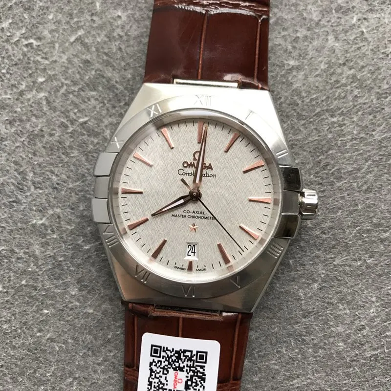Omega Top collectible watches Fifth Generation Constellation Series Men's Mechanical Watch Front View