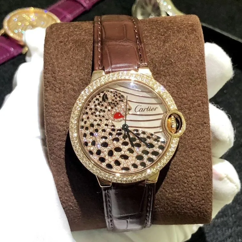 Cartier blue balloon domineering leopard face diameter 36mm Swiss movement front view